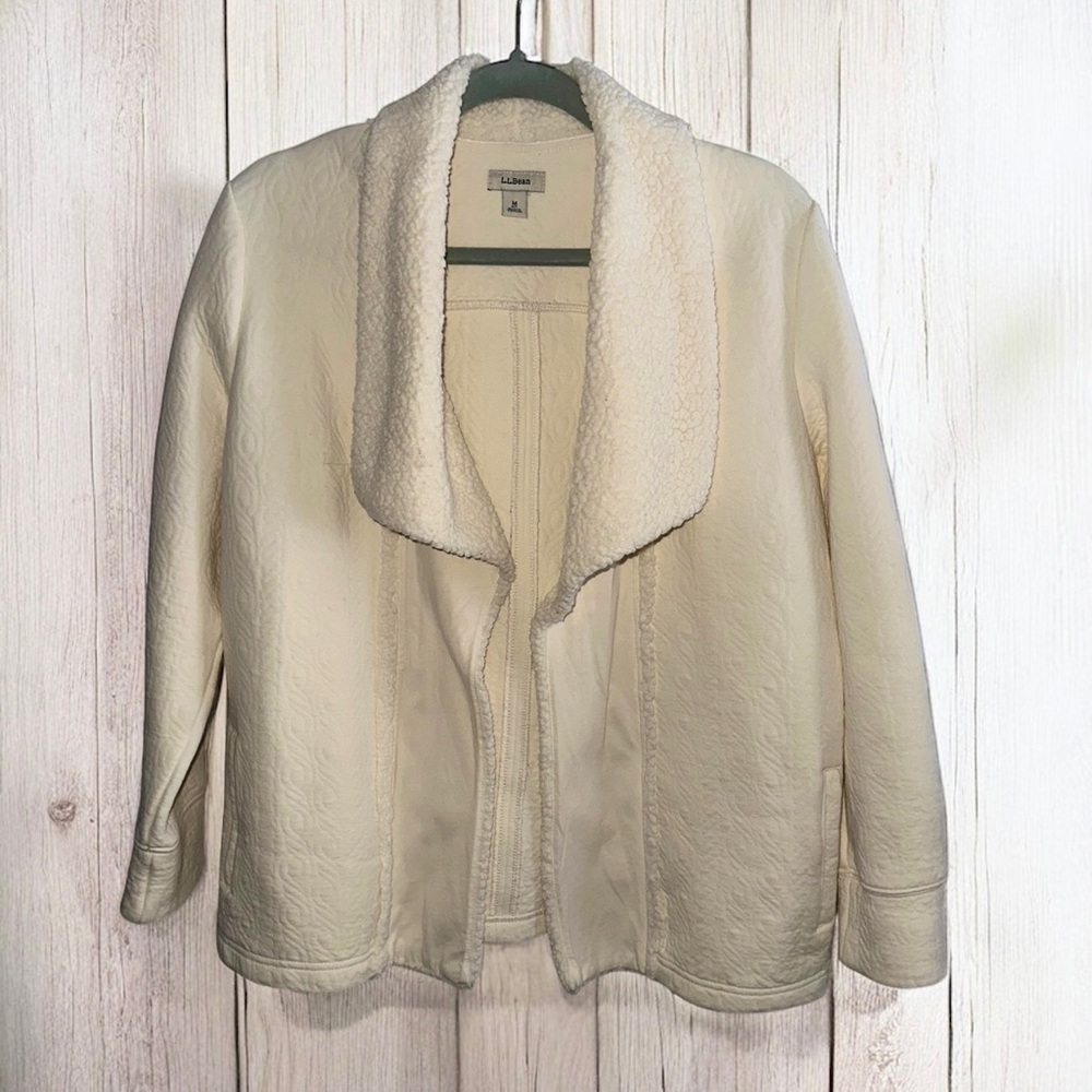 L.L. Bean Women’s Cream Sherpa Trimmed Quilted Open Front Cardigan Jacket Size M